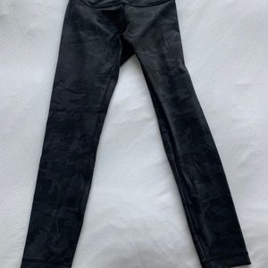 Lululemon black camo crop leggings
